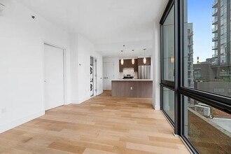 41-22 24th St in Queens, NY - Building Photo - Building Photo