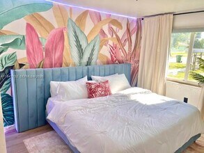 601 NW 10th St in Hallandale Beach, FL - Building Photo - Building Photo