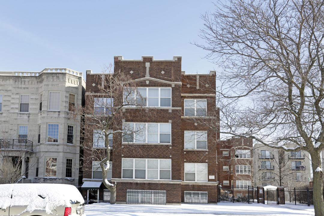 Kenwood Apartments in Chicago, IL - Building Photo