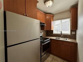 1400 NE 56th St in Fort Lauderdale, FL - Building Photo - Building Photo