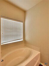 2110 Northview Dr in San Marcos, TX - Building Photo - Building Photo