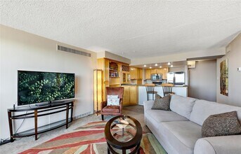 1020 15th St, Unit 40N in Denver, CO - Foto de edificio - Building Photo