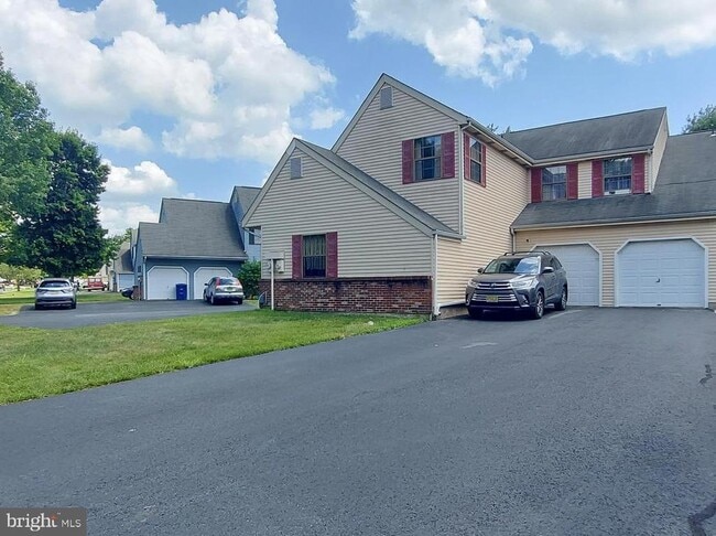 property at 426B Willow Turn