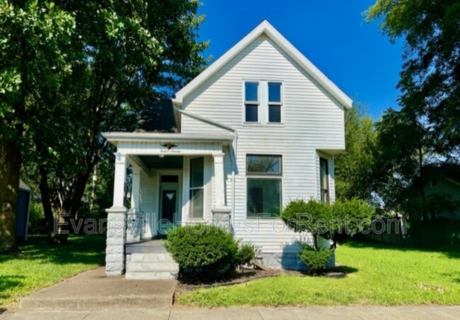 property at 1216 N Main St