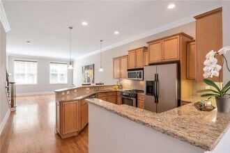 58 Emerson Hill Square in Marietta, GA - Building Photo - Building Photo