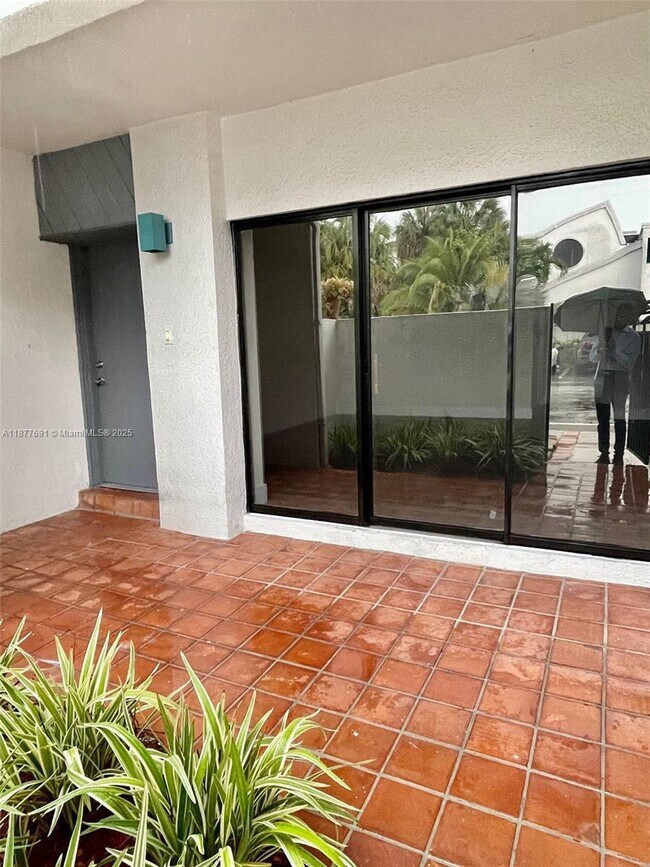 8251 SW 157th Ave in Miami, FL - Building Photo - Building Photo