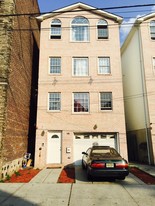 14 Bergen Ave Apartments