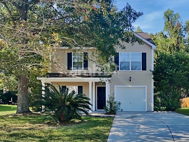 property at 3011 Maple Leaf Dr