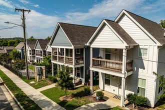 000 Briarville Rd in Madison, TN - Building Photo - Building Photo