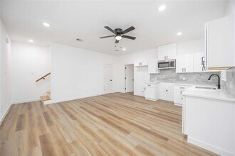 5707 Senior St in Houston, TX - Building Photo - Building Photo