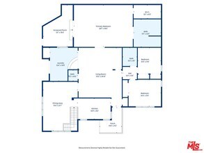 5667 Heatherdale Dr in Los Angeles, CA - Building Photo - Building Photo