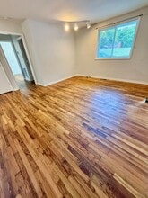 425 Ezell Pike in Nashville, TN - Building Photo - Building Photo