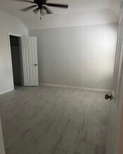 4529 Galesburg St in Houston, TX - Building Photo - Building Photo