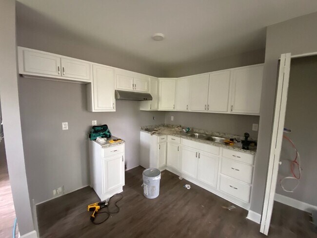 1819 English St in Charleston, SC - Building Photo - Building Photo