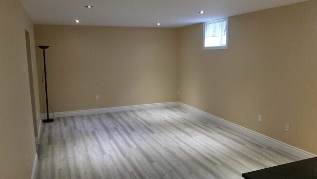 79 Ruskview Rd in Kitchener, ON - Building Photo - Building Photo