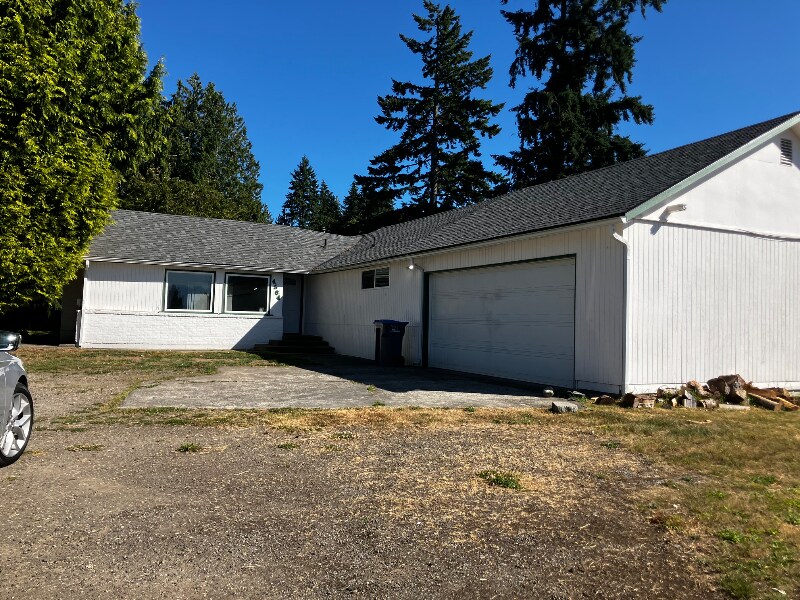 4564 SE Horstman Rd in Port Orchard, WA - Building Photo