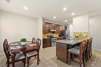 4275 Almanor Cir in Norcross, GA - Building Photo - Building Photo