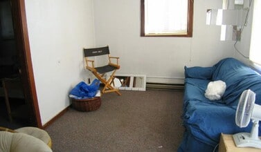 805 NE California St in Pullman, WA - Foto de edificio - Building Photo