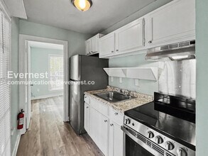 810 Madison St in Jackson, MS - Building Photo - Building Photo