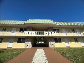 505 NW 177th St, Unit 139 in Miami Gardens, FL - Building Photo