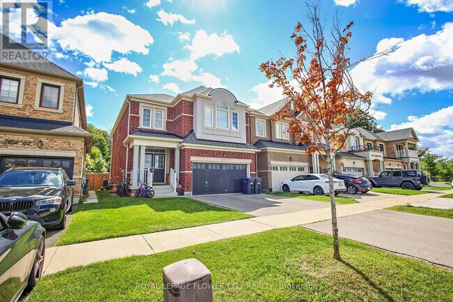 159 Lionhead Golf Club Rd in Brampton, ON - Building Photo - Building Photo