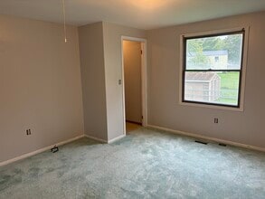 6261 Wynmoor Dr in Cicero, NY - Building Photo - Building Photo