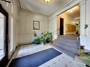 Grant Arms Apartments in San Francisco, CA - Foto de edificio - Interior Photo