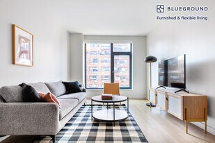 515 East 86th St in New York, NY - Building Photo