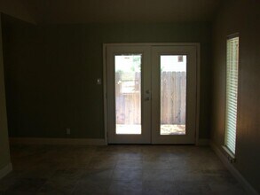 4715 Red River St in Austin, TX - Building Photo - Building Photo