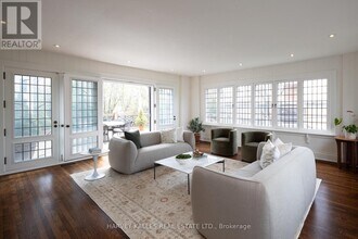 90 Old Forest Hill Rd in Toronto, ON - Building Photo - Building Photo