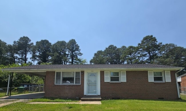 property at 1600 Circle Dr