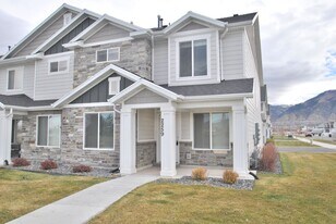 2259 W Nibley Pkwy in Logan, UT - Building Photo