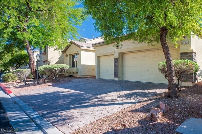 property at 8133 Chestnut Hollow Ave