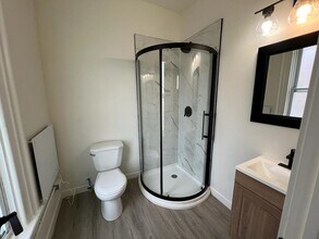 86 Church St in St Catharines, ON - Building Photo - Building Photo