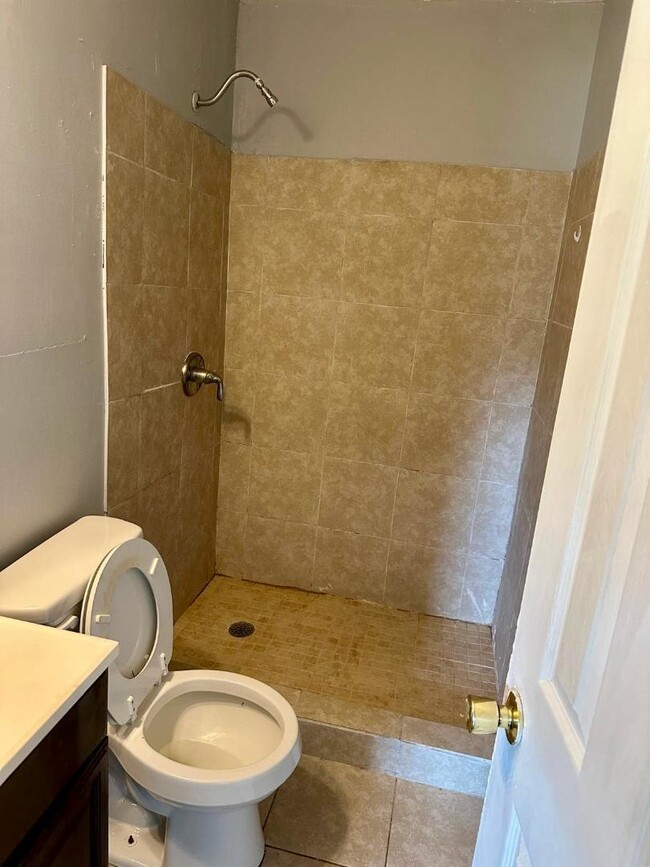 1485 Center Ave in Daytona Beach, FL - Building Photo - Building Photo