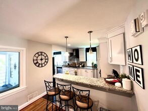7113 Marlan Dr in Alexandria, VA - Building Photo - Building Photo