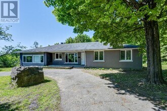 10 Cedar Rd in Ottawa, ON - Building Photo - Building Photo
