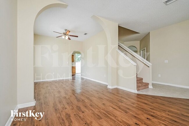 1243 Alpine Lake Dr in Brandon, FL - Building Photo - Building Photo
