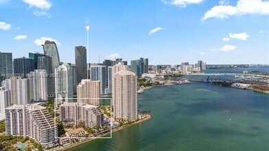 540 Brickell Key Dr, Unit 1519 in Miami, FL - Building Photo - Building Photo