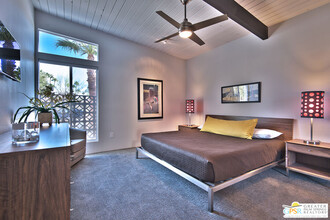 967 N Coronet Cir in Palm Springs, CA - Building Photo - Building Photo