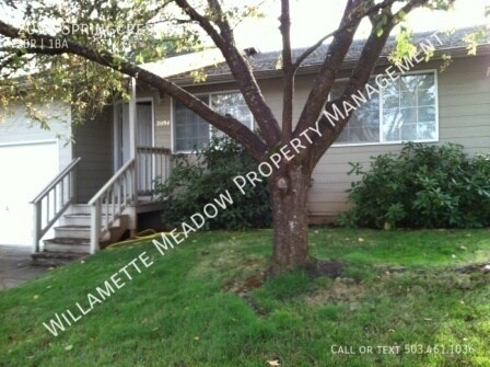 2094 Springcrest Ct S in Salem, OR - Building Photo