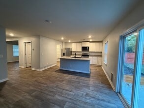 409 High Ridge Ct in Sneads Ferry, NC - Building Photo - Building Photo