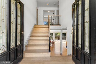 2820 Ellicott St NW in Washington, DC - Building Photo