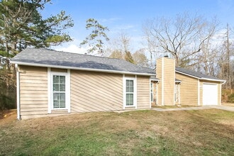 2564 Snake Ct in Ellenwood, GA - Building Photo - Building Photo