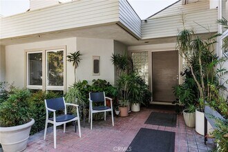 149 Marion Dr in West Orange, NJ - Foto de edificio - Building Photo