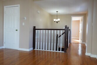 14 School St, Unit B in Boston, MA - Building Photo - Building Photo