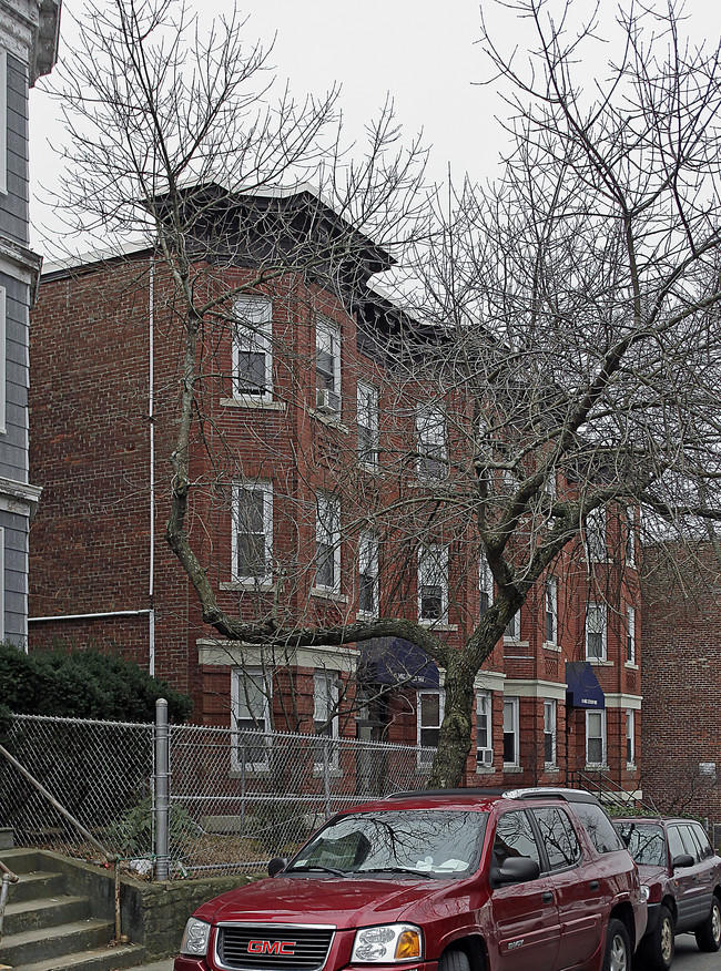 11 Monsignor Patrick J Lydon Way in Boston, MA - Foto de edificio - Building Photo