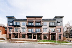 Pearl Flats in Denver, CO - Building Photo