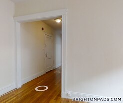 135 Washington St, Unit 47 in Boston, MA - Building Photo
