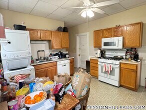 88 Fisher Ave, Unit 2 in Boston, MA - Building Photo - Building Photo